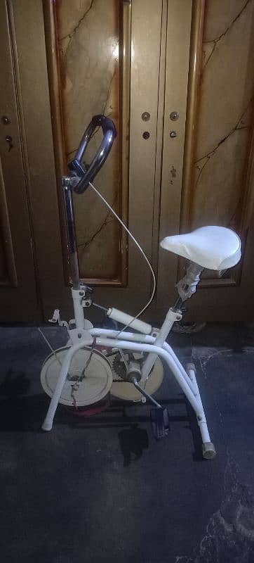 Urgent Sale! Used Exercise Bike in Excellent Condition 5