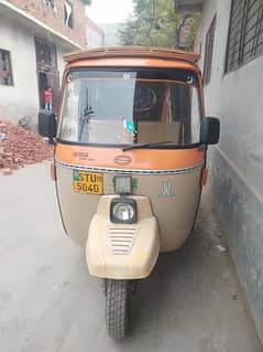 Siwa auto rickshaw 6 seater 03284741696