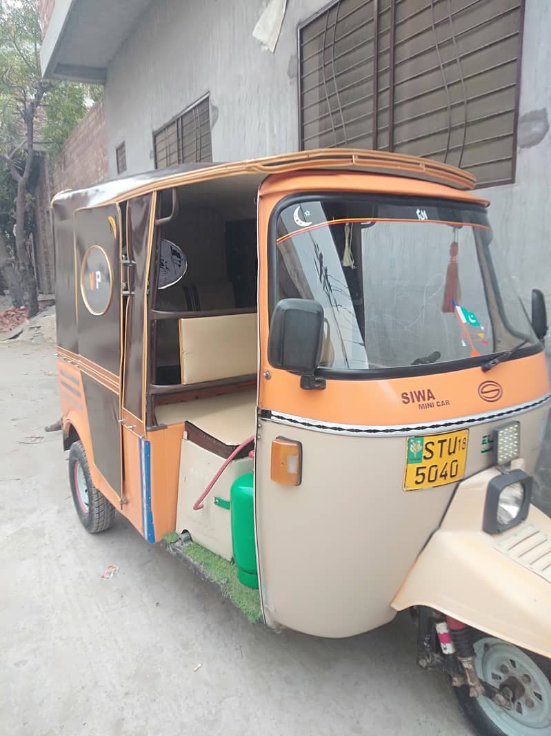 Siwa auto rickshaw 6 seater 03284741696 2