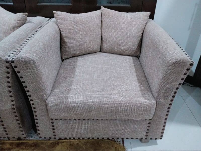 Comfortable Sofa set 1