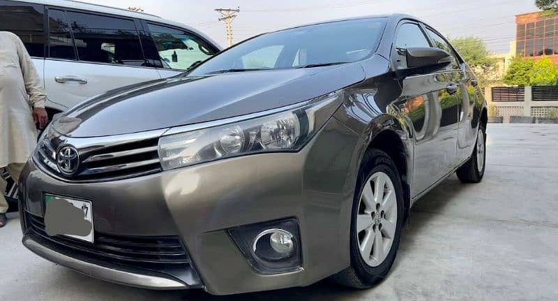 Toyota Altis Grande 2017 6