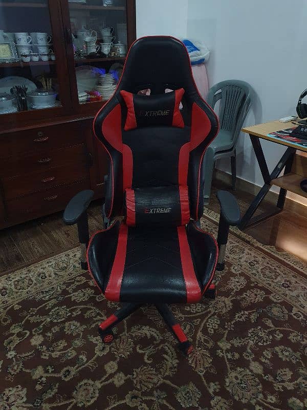 Xtreme Gaming Chair Best for Long-term sitting 0