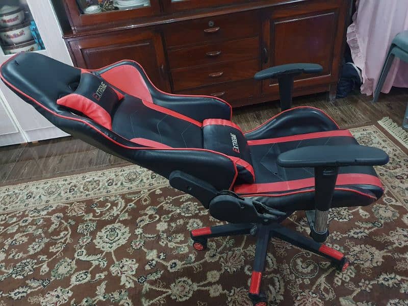 Xtreme Gaming Chair Best for Long-term sitting 4