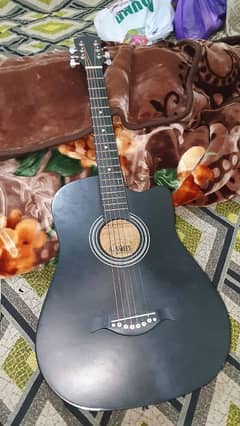 Used Acoustic Guitar (Black)