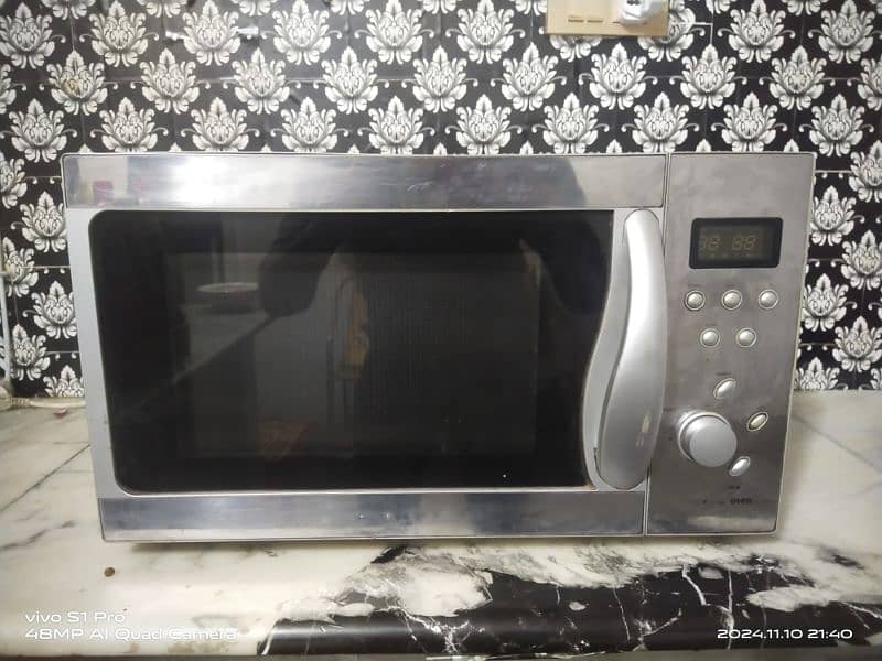 Microwave Oven 23L 0