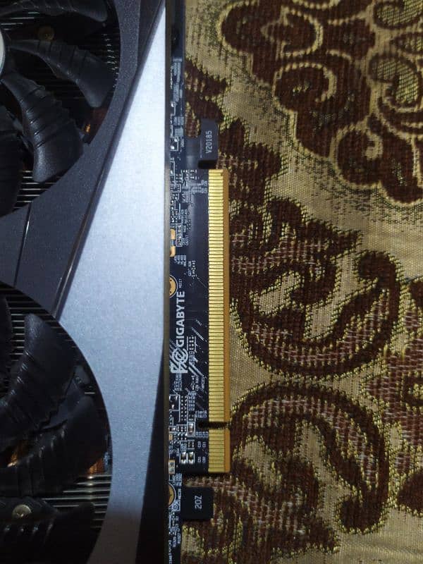 Gigabyte Rx 6600 xt Gaming Pro OC 8gb 6