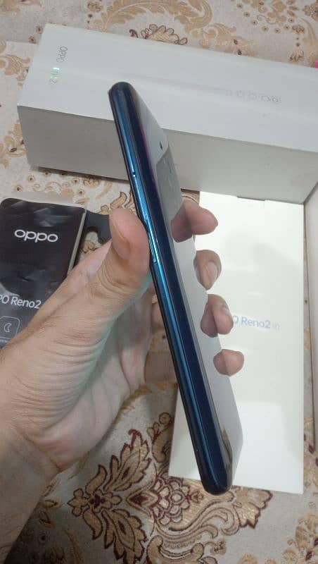 OPPPO RENO 2F BOX WITH CHARGER DUAL SIM 9