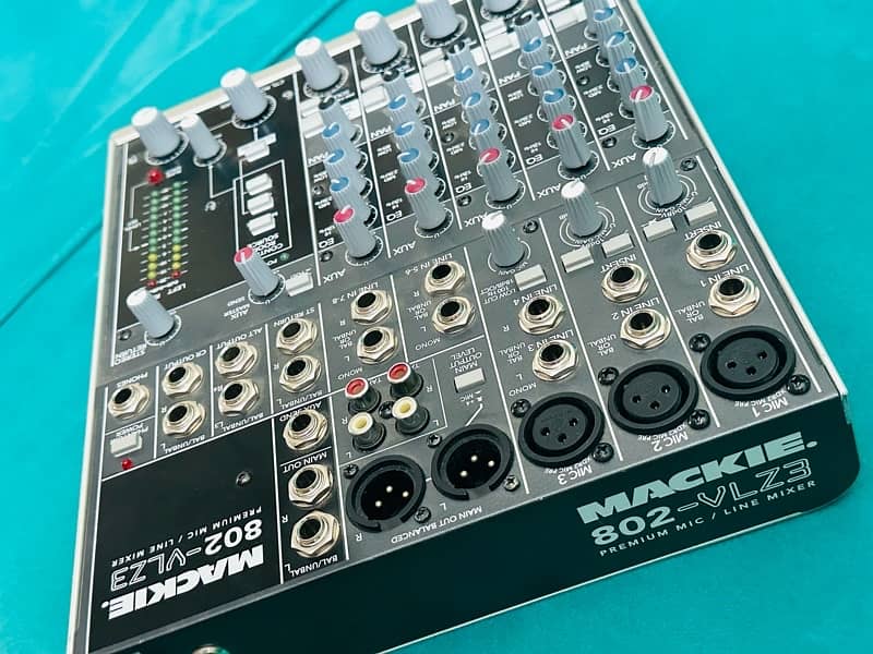 USA Mackie 802 VLZ3 Brand New Boxed Pack Mixer 6