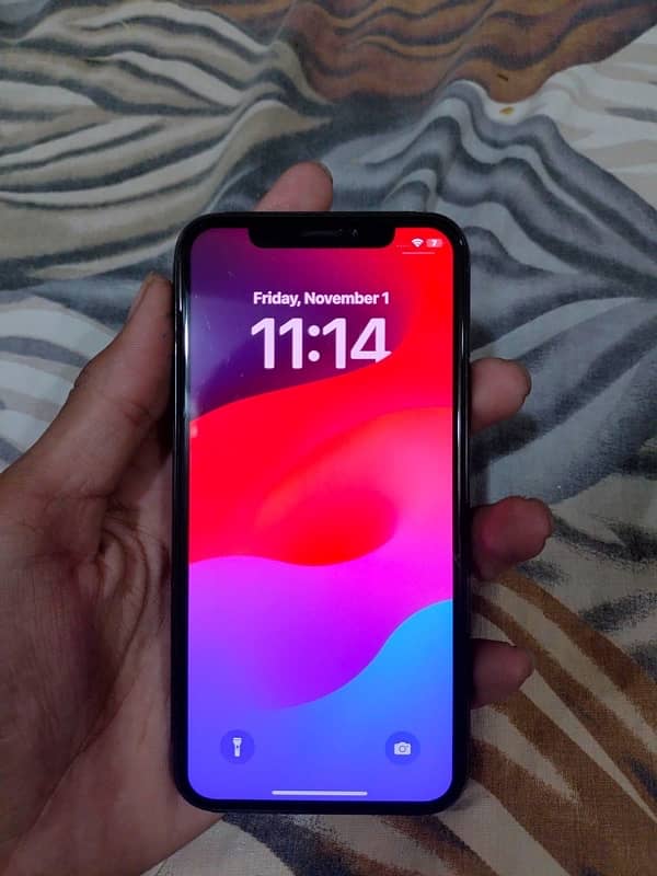 IPHONE 11 PRO 1