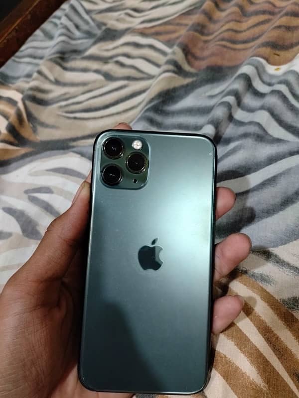 IPHONE 11 PRO 5