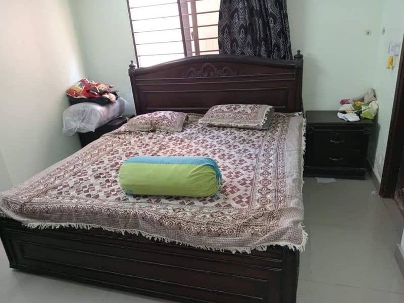 Bed room set for sale lasani sheets 0