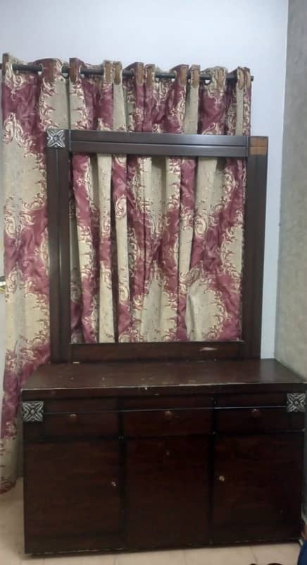 dressing table for sale 0