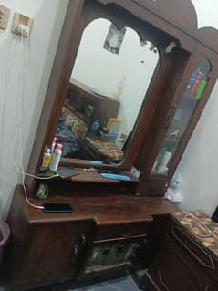 Dressing Table for Sale