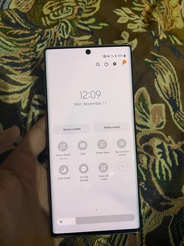 Samsung note 10plus 12/256 non pta condition almost 10/10 2