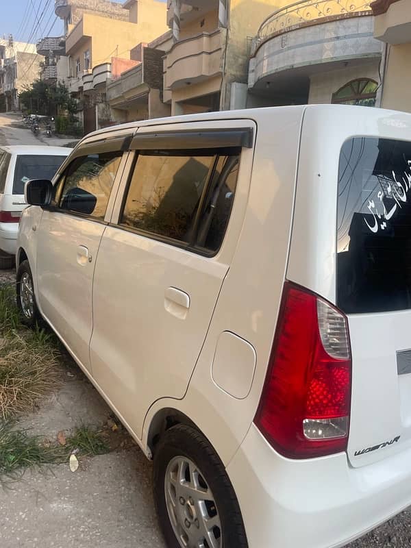 Suzuki Wagon R 2019 1