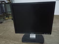 17" LCD