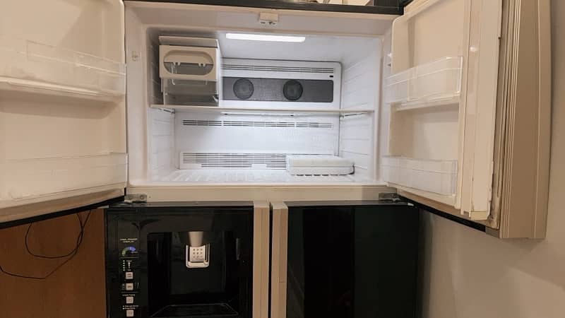 hitachi fridge 4 door 6