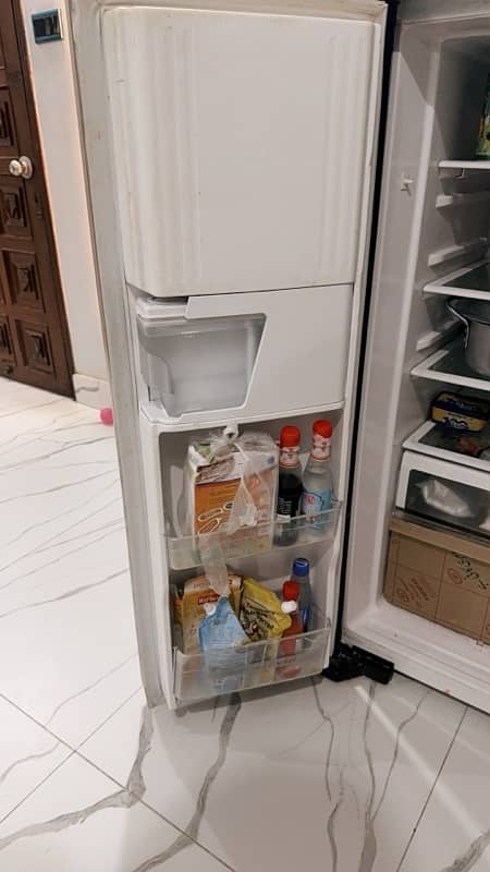 hitachi fridge 4 door 7