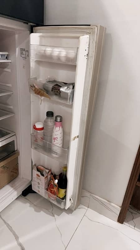 hitachi fridge 4 door 8