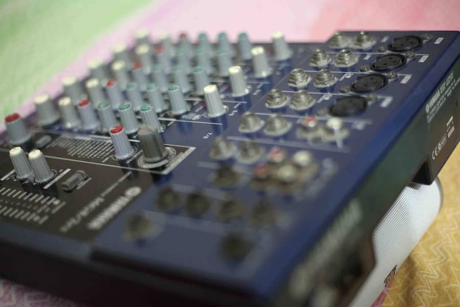 Yamaha (Original) MG8-2fx Mixer Professional 7