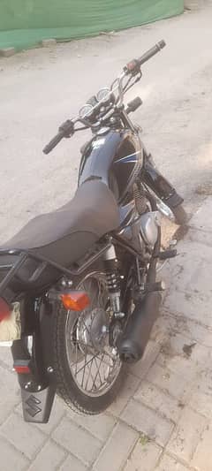 Suzuki GS 150