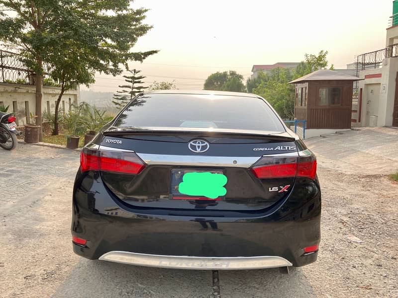 Toyota Corolla XLI 2015 3