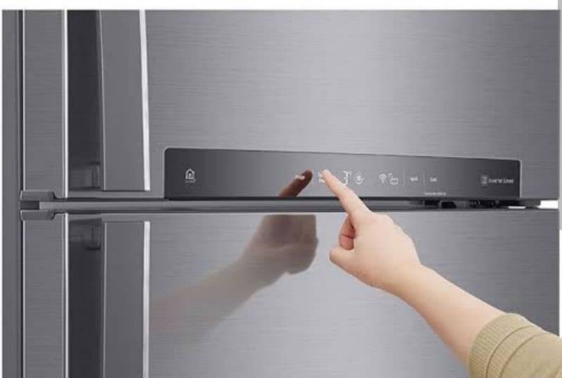 LG 830 Lit Fridge Brand New 2