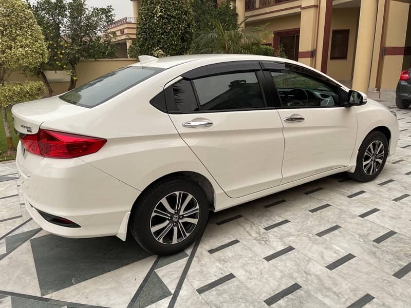 Honda City Aspire 2024 3