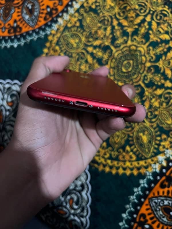 I phone xr pta approved 128gb 4