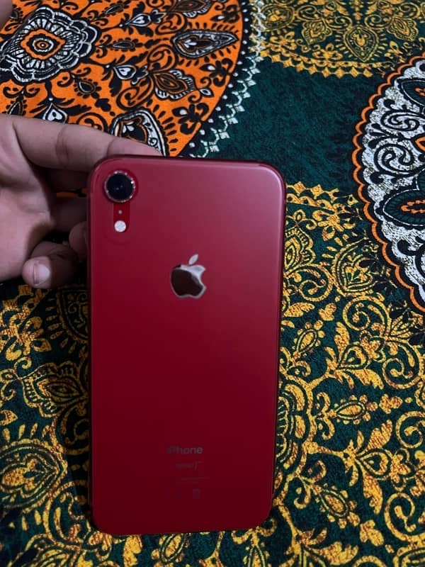 I phone xr pta approved 128gb 6