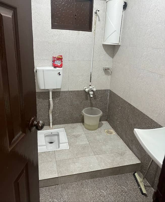 2 BED DD FLAT FOR SALE IN GULSHAN BLK-7 9