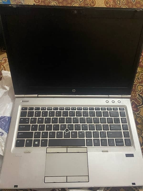 Hp Elitebook 8470p 4gb ram 1