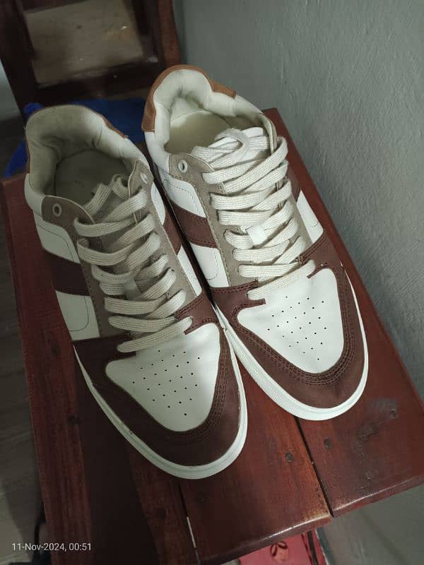 ALDO Original Sneakers Slightly Used 4