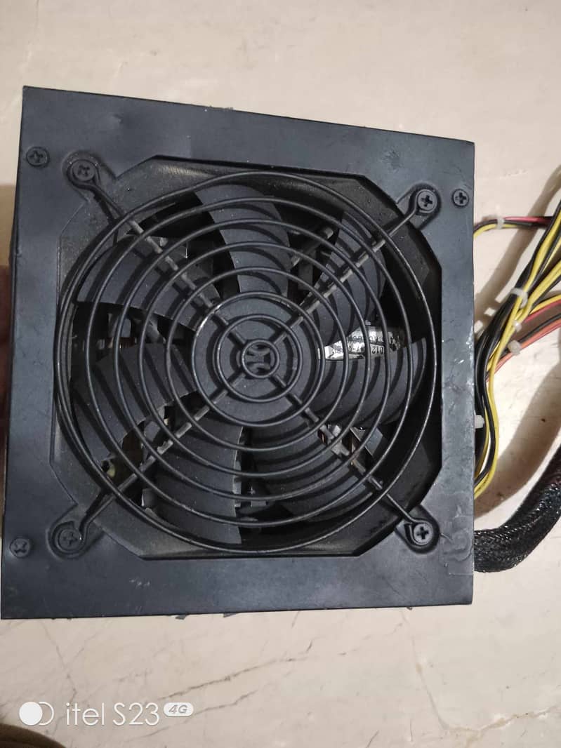 Cooler Master Extreme 625w Psu 2