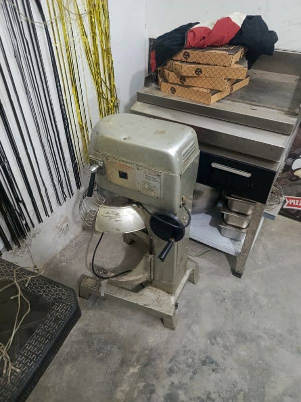 Dough machine 5 kg 3