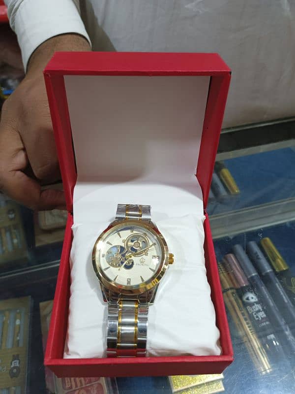 branded man watch beautiful watch bilkul new ha 0