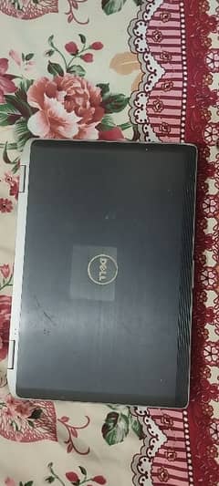 dell laptop E6429 6/250gb hardisk