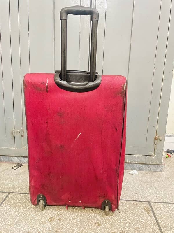 Luggage bag 30 KG full siza / Used / packing bac 2