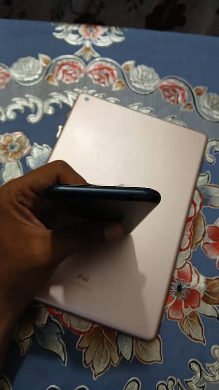 urgent sell iphone XR 0