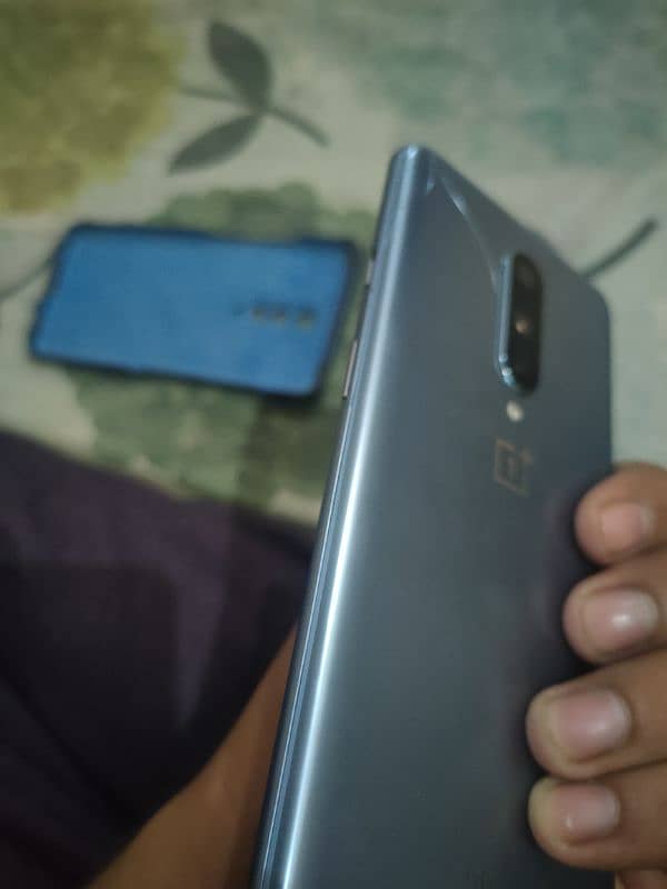 OnePlus 8 5G UW 7