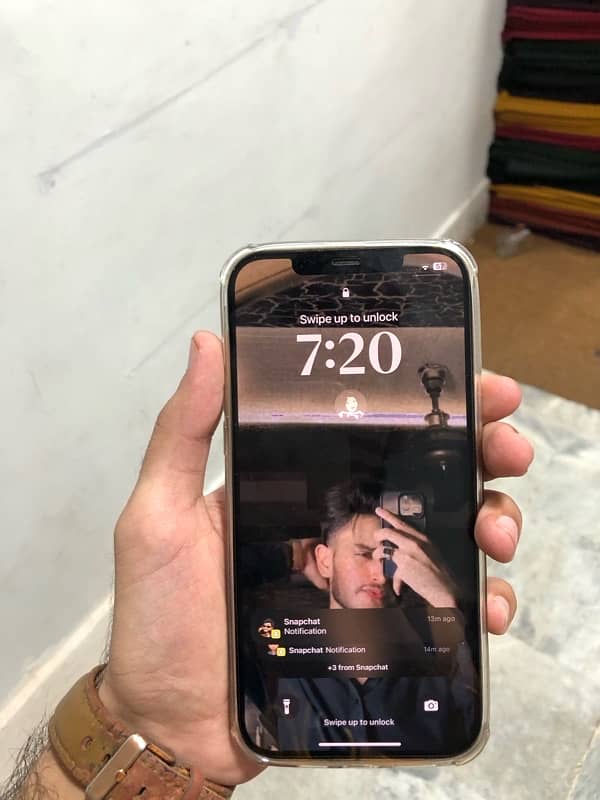 iPhone 12 Pro Max 128gb factory unlock non active 2