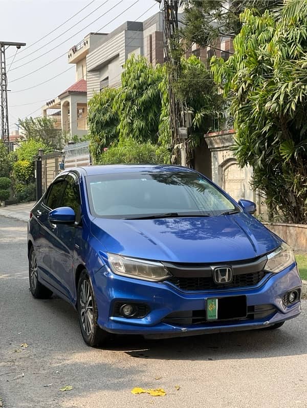 Honda Grace Hybrid 2018 Full option 1