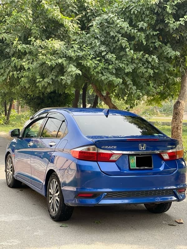 Honda Grace Hybrid 2018 Full option 5