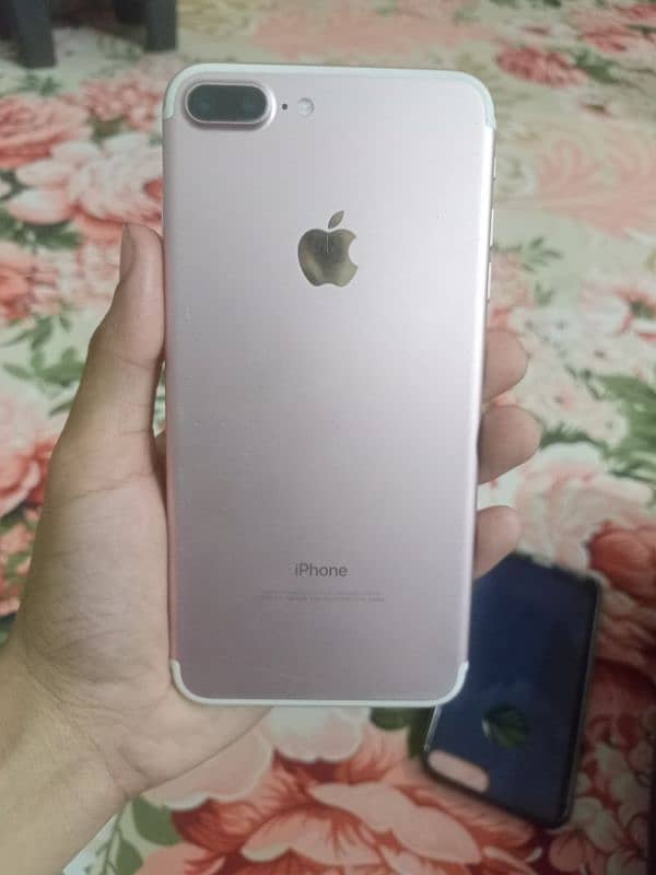 iphone 7 plus 128Gb approved 1