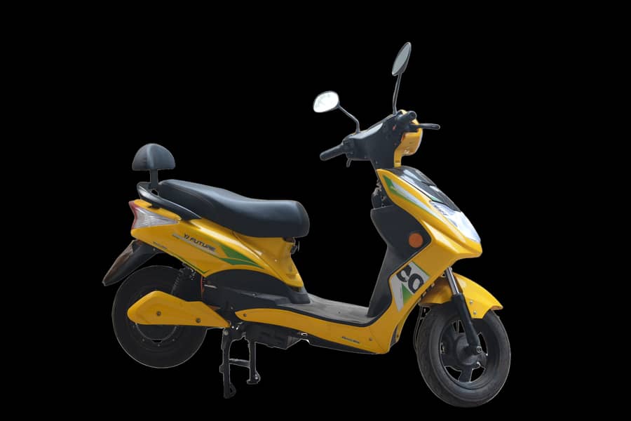 YJ Future EV Electric Scooty 0