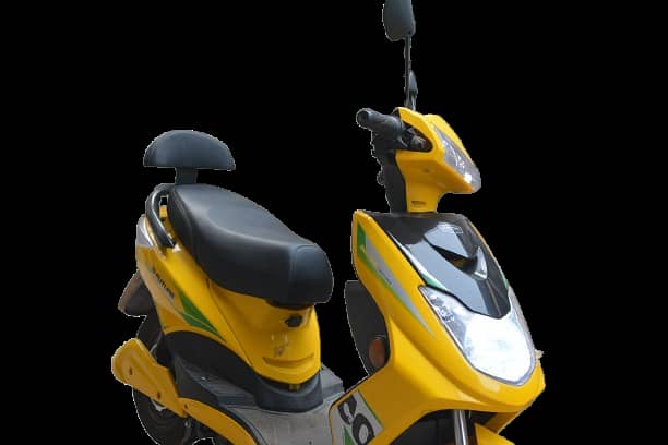 YJ Future EV Electric Scooty 1