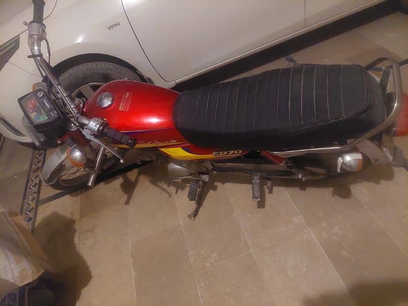 Honda CD 70 motercycle 0