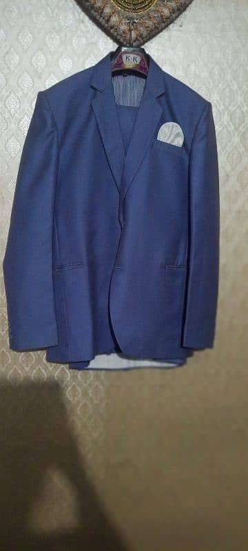 3 Piece suit for men Full suit in very good condition almost new 0