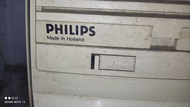 VACUUM CLEANER PHILIPS 1