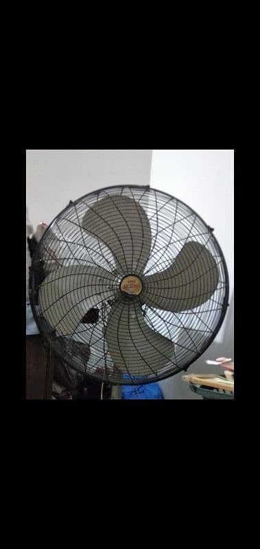 orient  padestal fan for sale !! 0